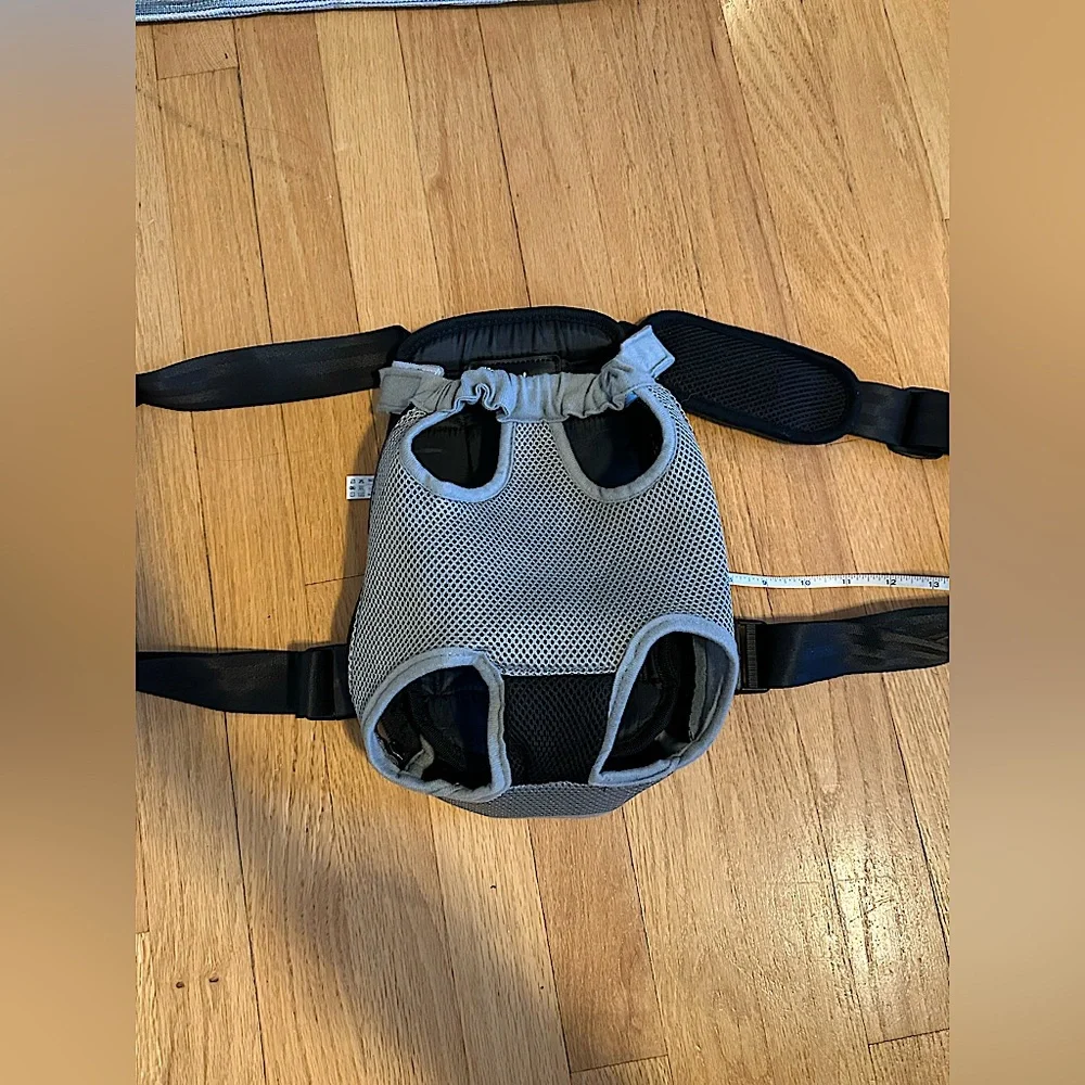 NWOT Pawaboo Pet Carrier Backpack, Adjustable Pet Front Cat Dog Carrier Small